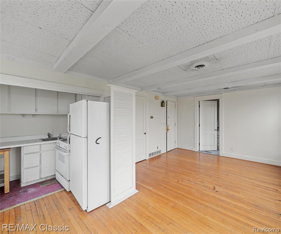5101 Trumbull Street, Detroit, MI 48208 — Photo 49