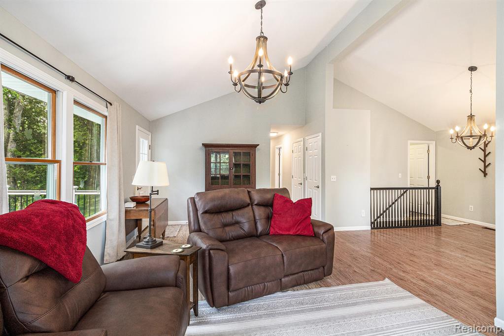 4445 Angels Pass, Pinckney, MI 48169 — Photo 10