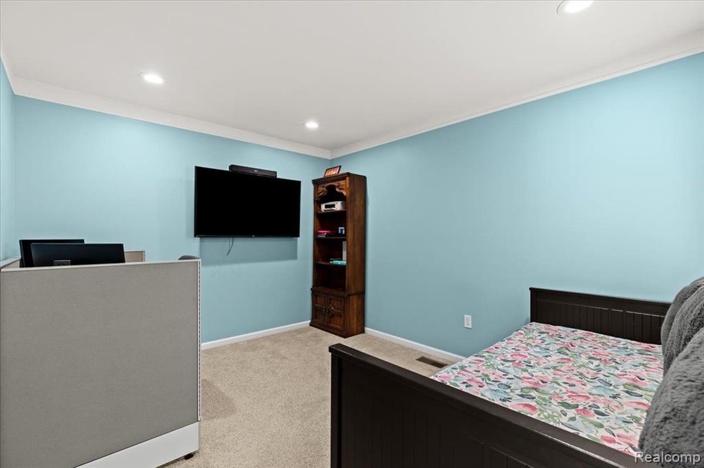 49407 N Glacier, Northville, MI 48168 — Photo 17