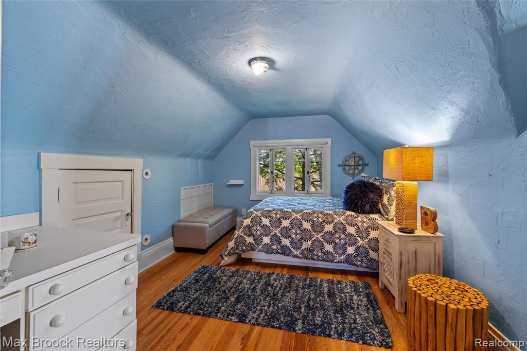 532 Brookside Avenue, Birmingham, MI 48009 — Photo 24