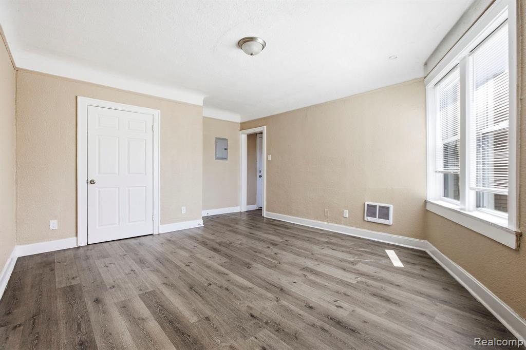 13233 La Salle Boulevard, Detroit, MI 48238 — Photo 9