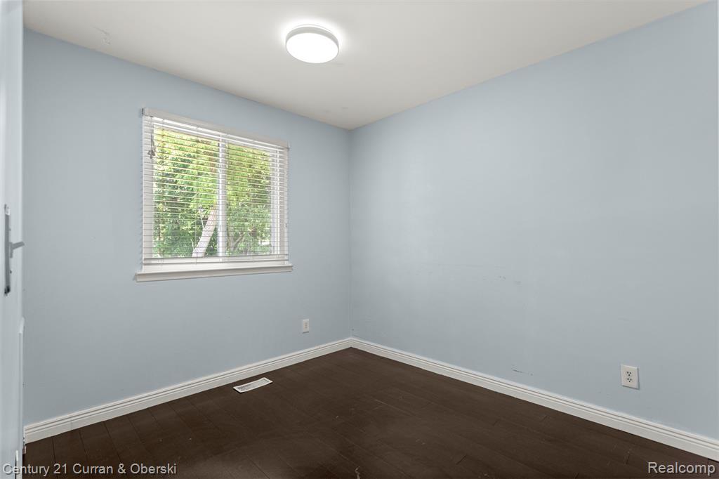 759 Kentucky, Rochester Hills, MI 48307 — Photo 13