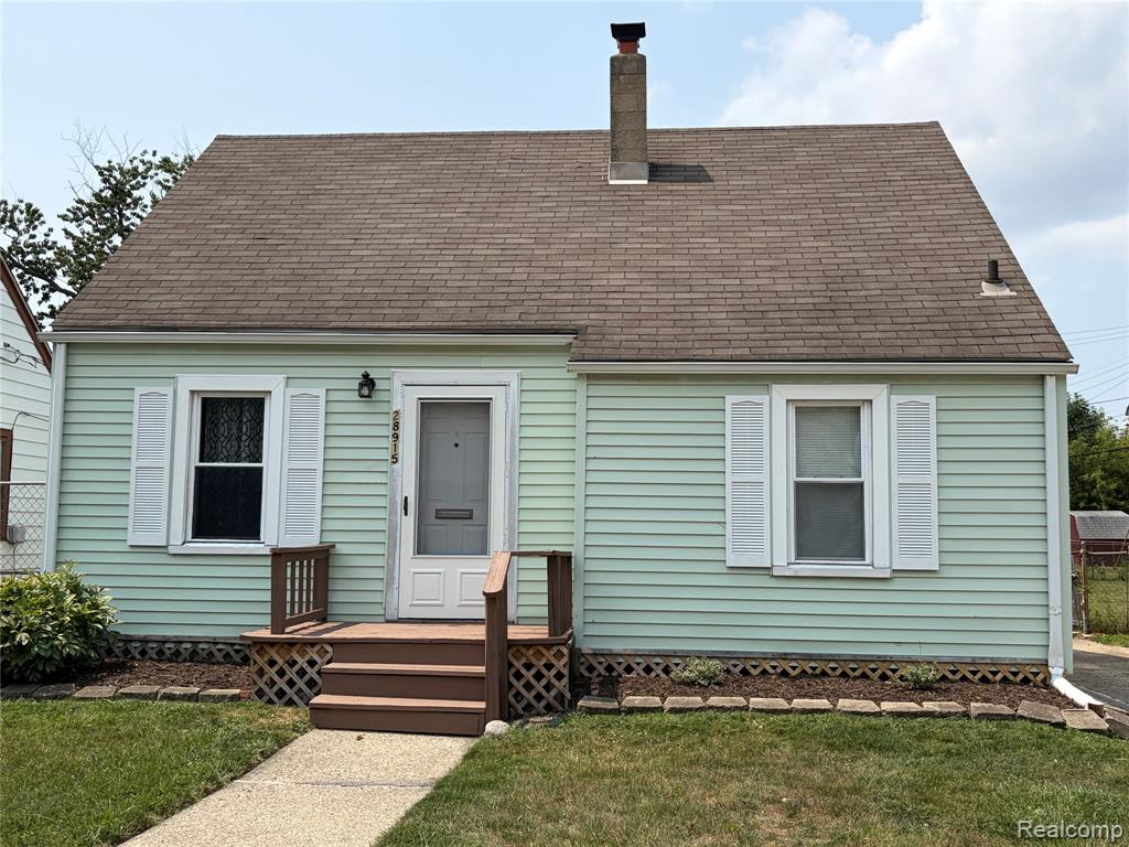 28915 Essex Street, Roseville, MI 48066