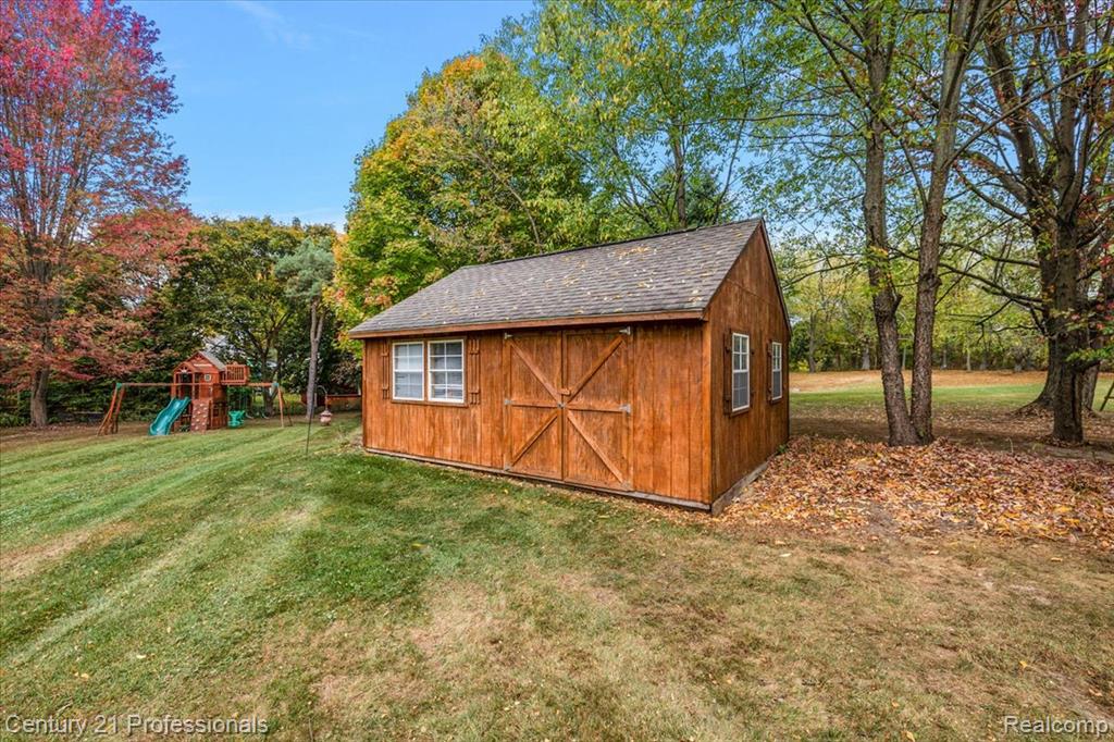 3550 E Clarkston Road, Oakland, MI — Photo 52