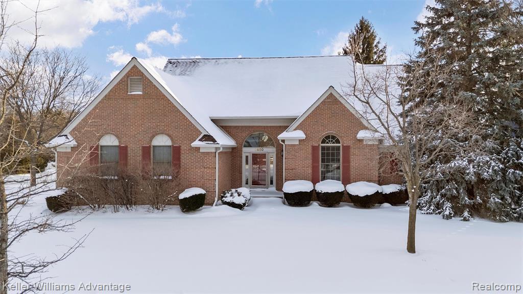 2850 Santia Drive, Troy, MI, 48085