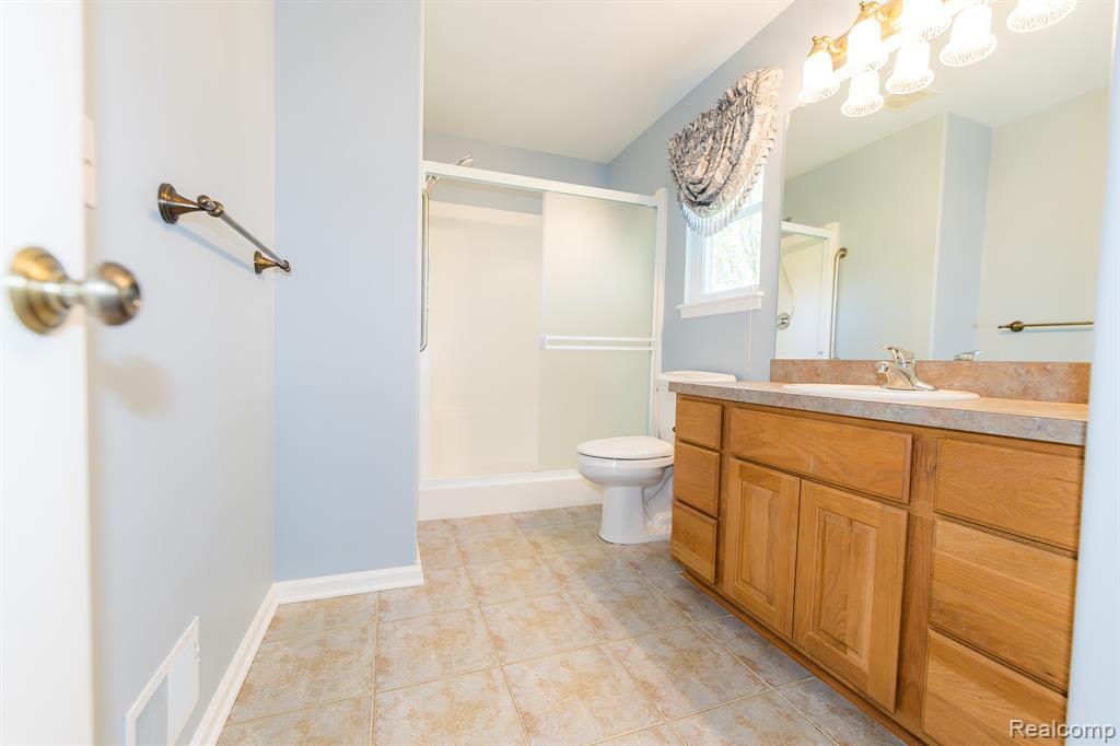 4346 MAYA Lane, Swartz Creek, MI 48473 — Photo 13