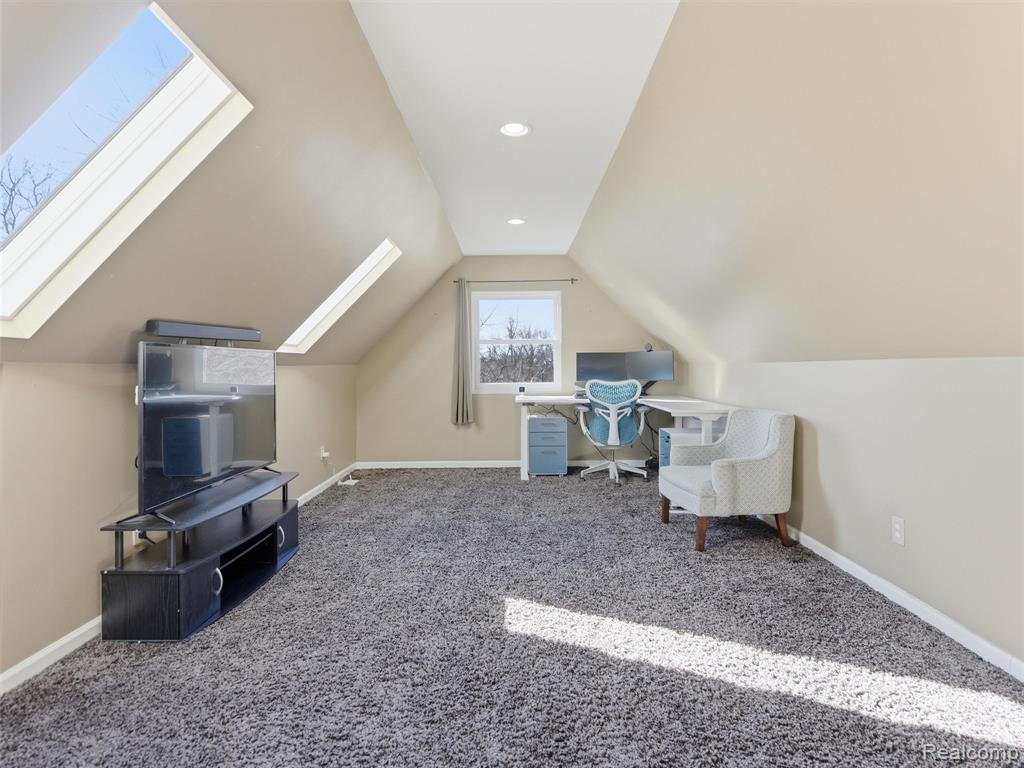 7640 Clintonville Road, Clarkston, MI 48348 — Photo 21