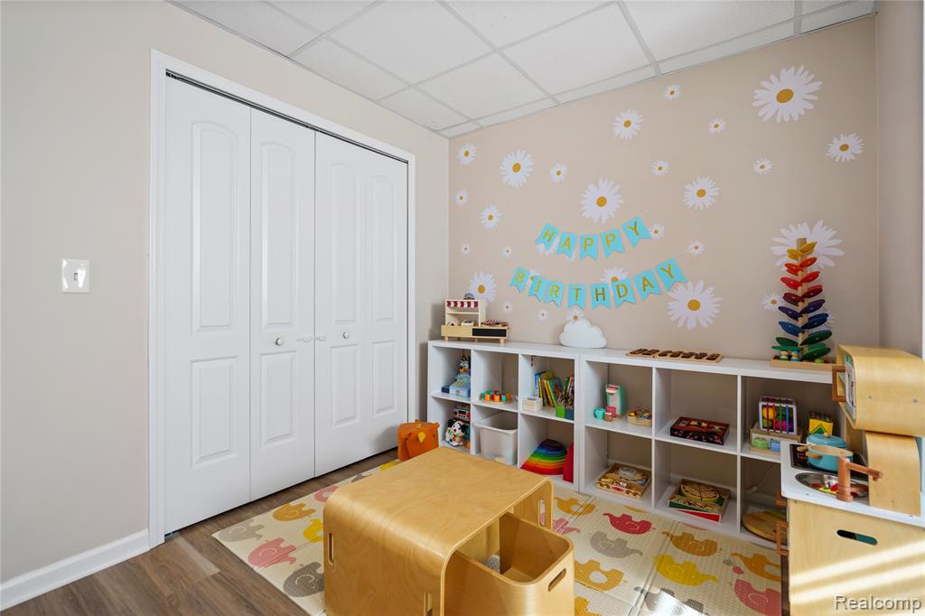 800 N Dorchester Avenue, Royal Oak, MI 48067 — Photo 16