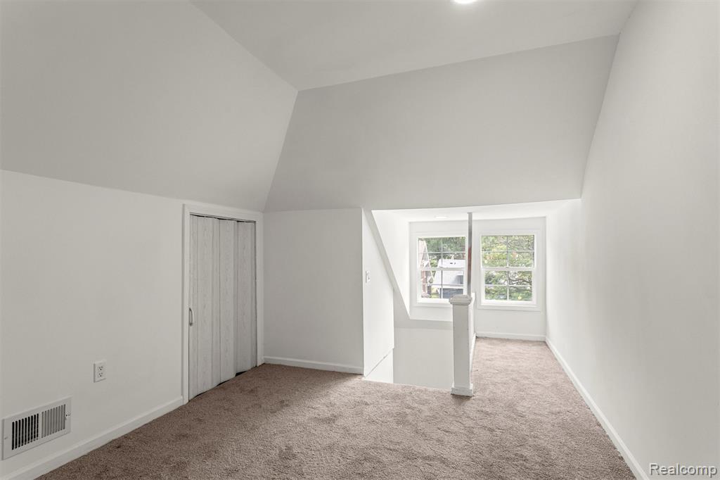 7432 Churchill Street, Detroit, MI 48206 — Photo 35