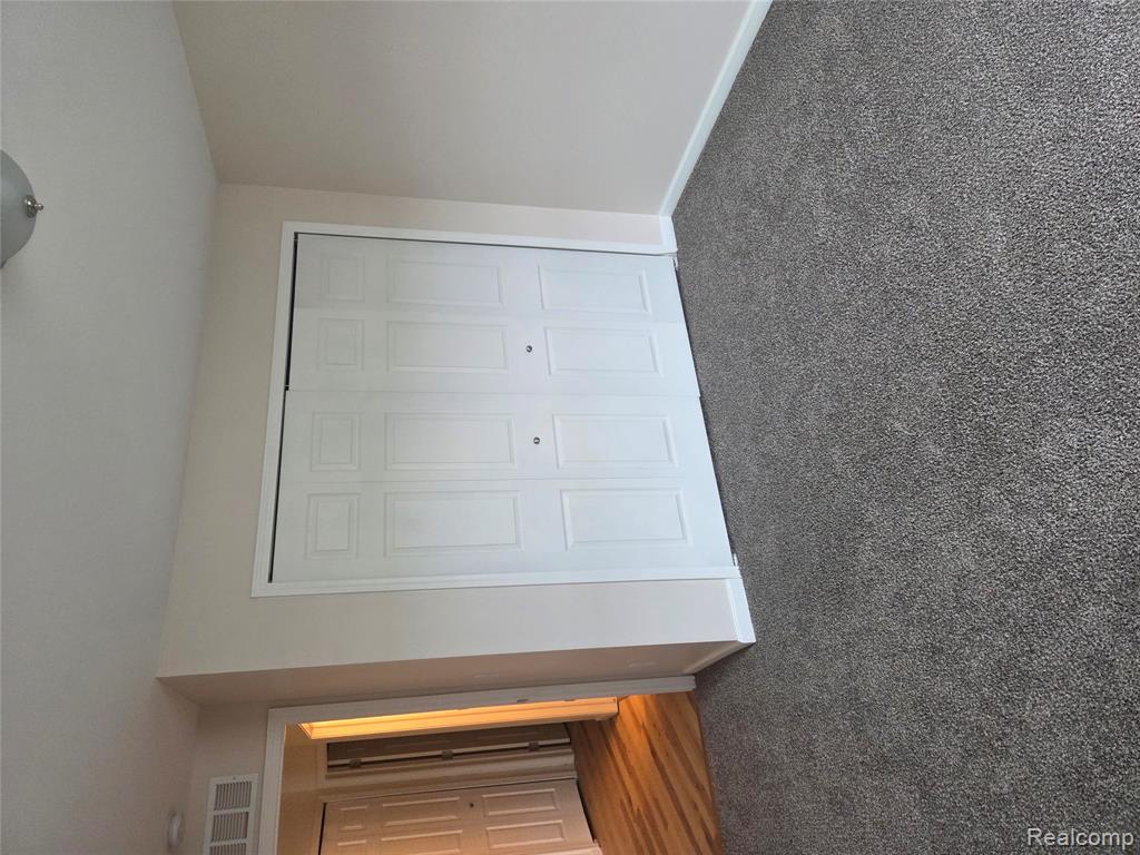 45681 Cagney Drive, 76, Macomb, MI 48044 — Photo 18