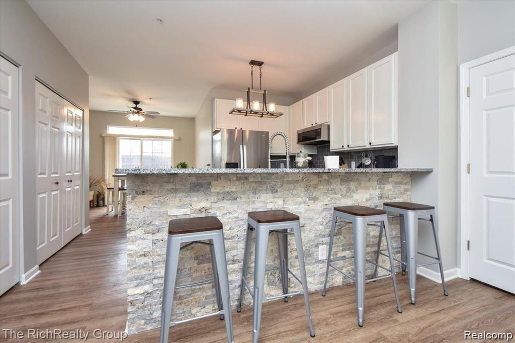 330 RED RYDER Drive, 43, Plymouth, MI 48170 — Photo 5