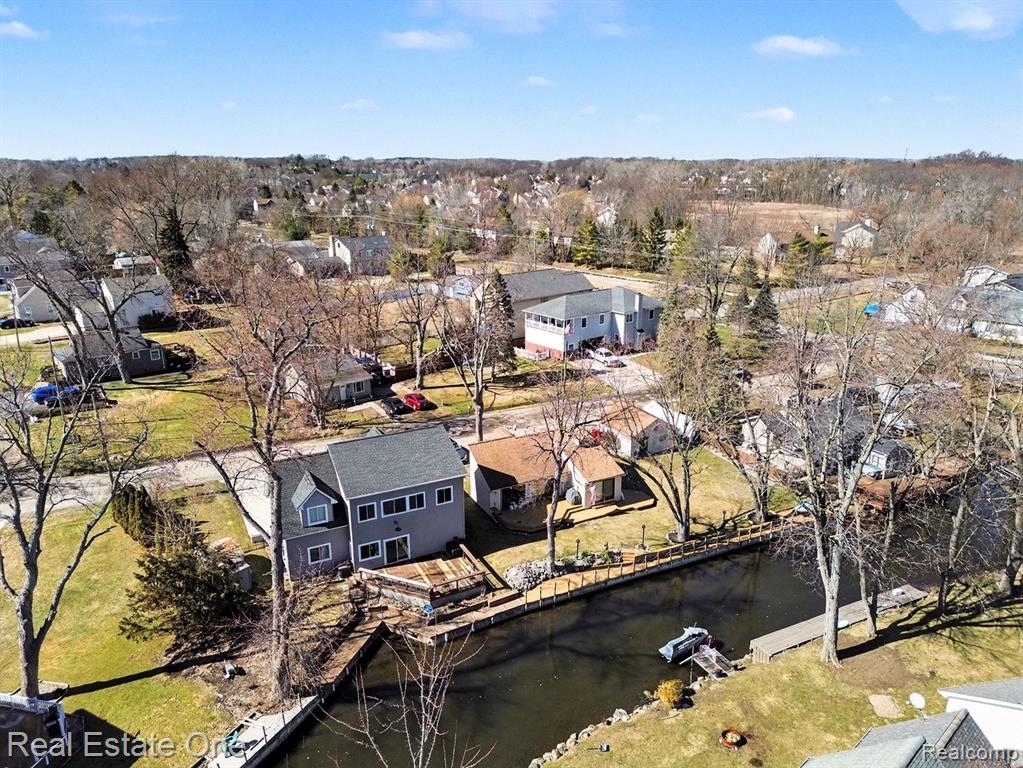 2061 Rosedale Drive, West Bloomfield, MI 48324 — Photo 30