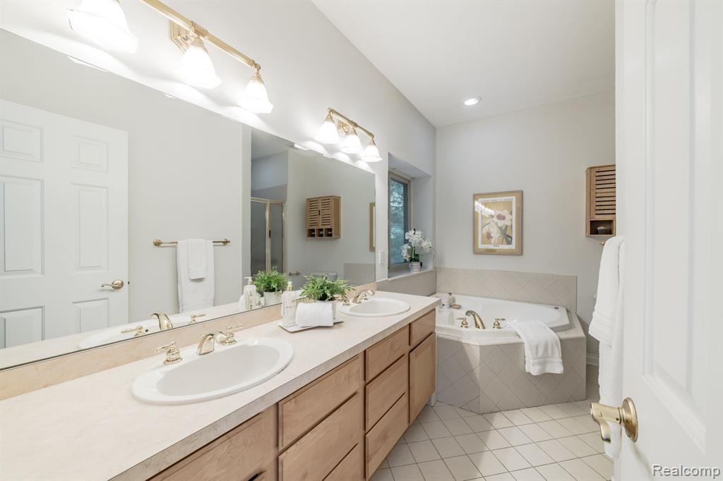 7191 ELDERWOOD Circle, Clarkston, MI — Photo 31
