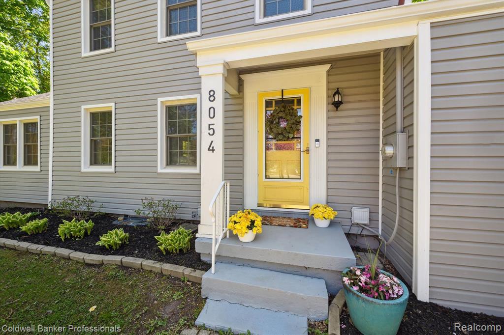 8054 DAVISON Road, Davison, MI 48423 — Photo 5