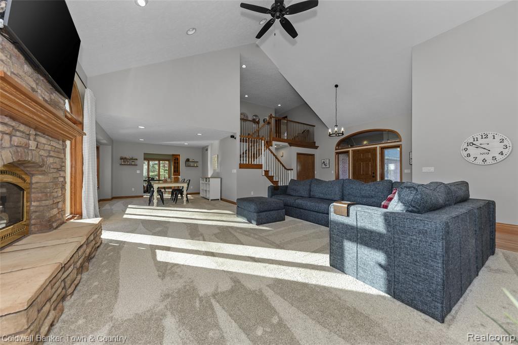 11535 Lancelot Lane, Pinckney, MI 48169 — Photo 24