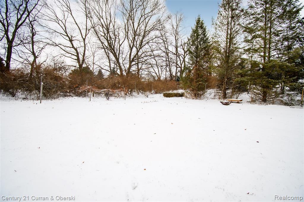 1464 Four Seasons Drive, Howell, MI 48843 — Photo 61