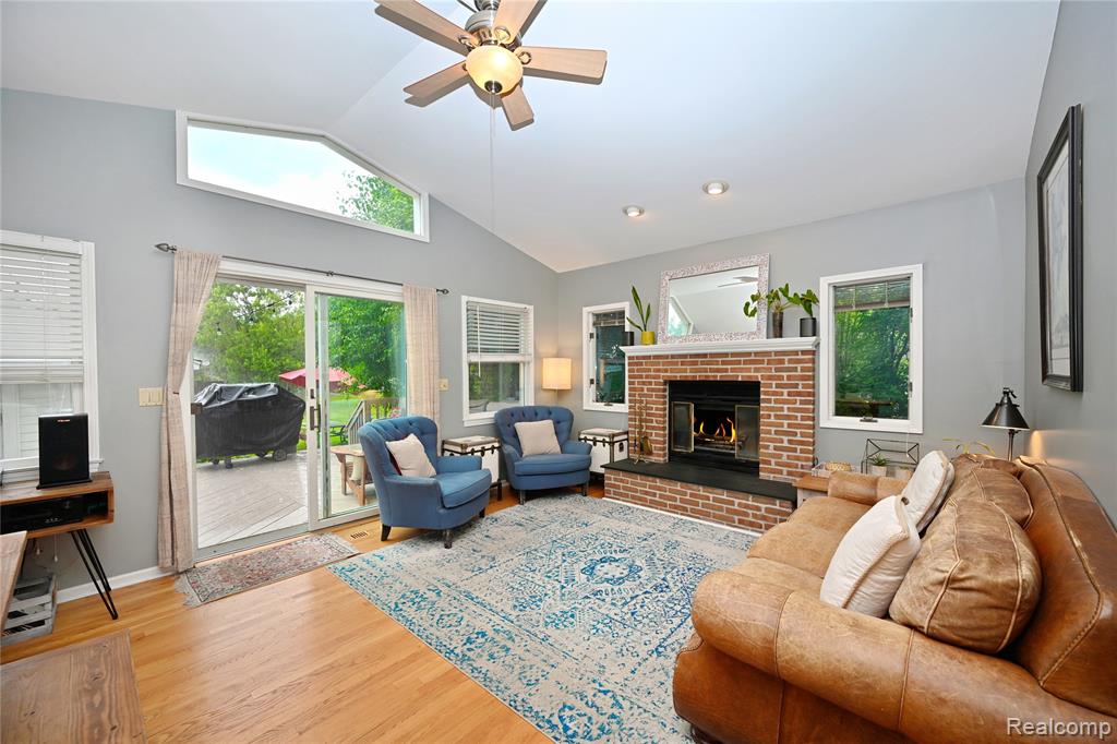 618 W Houstonia Avenue, Royal Oak, MI 48073 — Photo 12