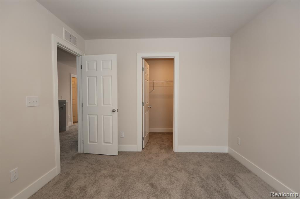 653 Swift Creek Drive, Chelsea, MI 48118 — Photo 16