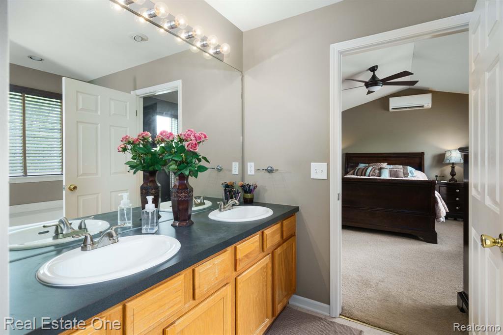 851 Deer Run Lake Road, Holly, MI 48442 — Photo 37