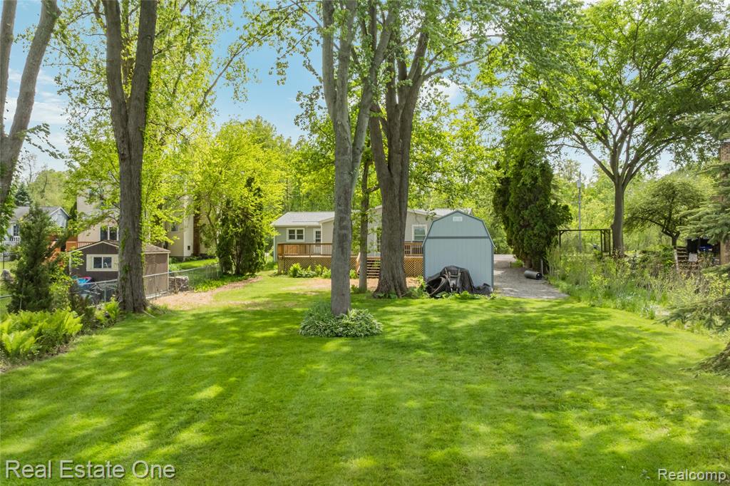 9503 Edward Drive, Brighton, MI 48114 — Photo 76