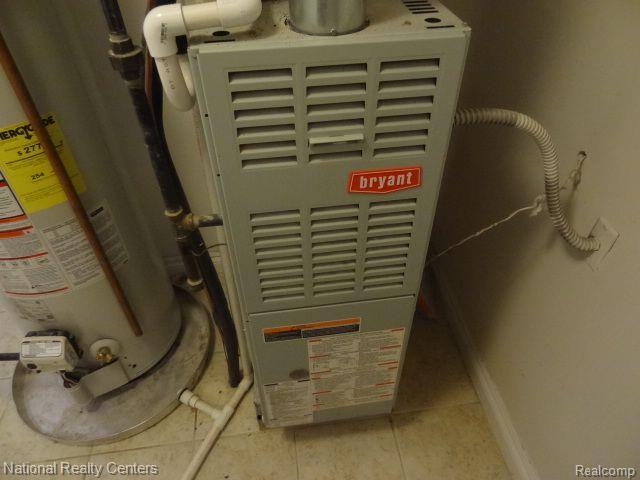 45707 N STONEWOOD Road, Canton, MI 48187 — Photo 24