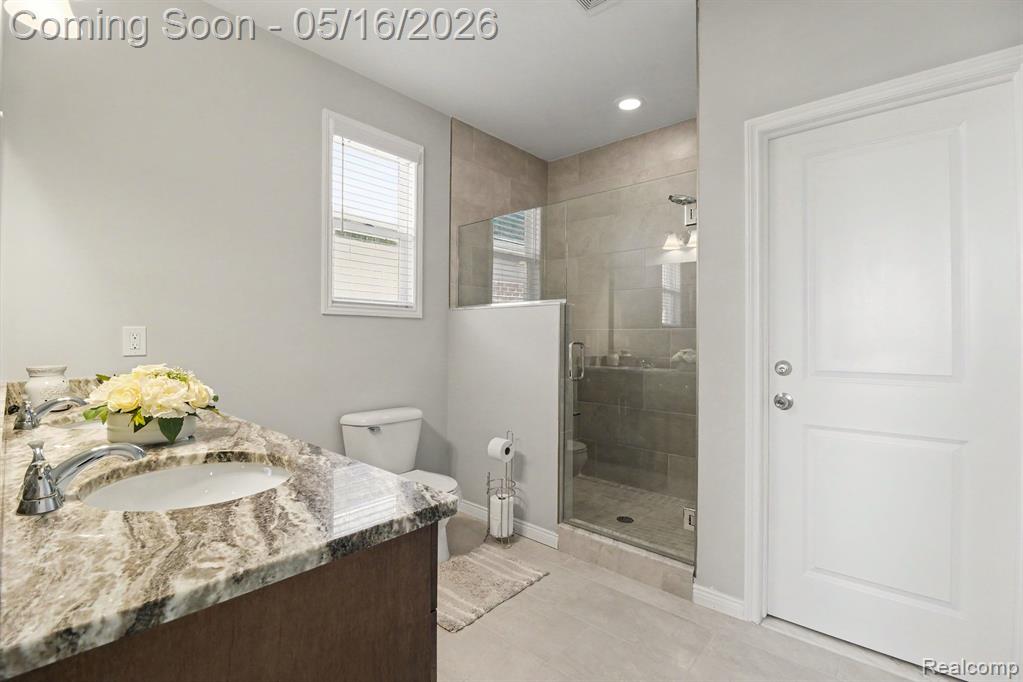 15330 Eton Pointe Drive, Clinton Twp, MI 48035 — Photo 17