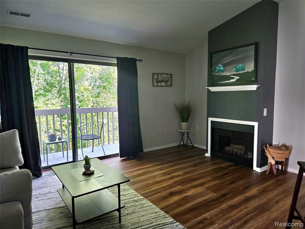 396 Spring Brooke Drive, 396, Brighton, MI 48116 — Photo 22