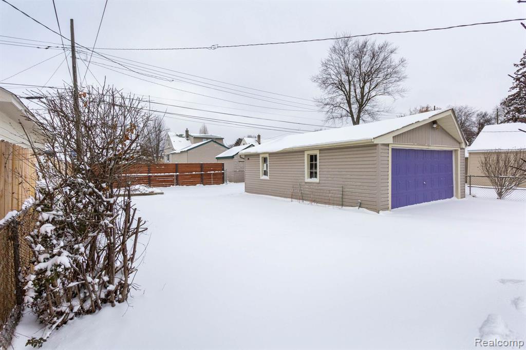 542 S Manitou Avenue, Clawson, MI — Photo 39