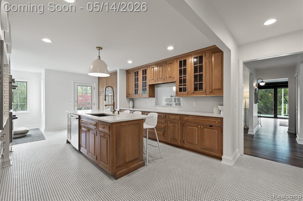 7035 Ten Hill Road, West Bloomfield, MI — Photo 9