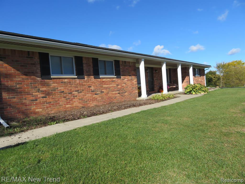 1656 S Lapeer Road, Lapeer, MI 48446 — Photo 35