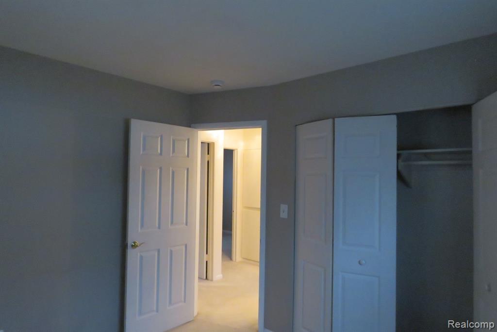 7431 HARTEL Street, Westland, MI — Photo 12