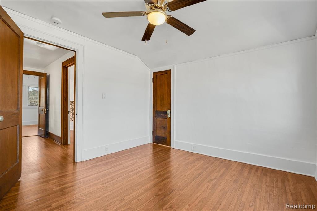 522 N Washington Avenue, Royal Oak, MI 48067 — Photo 11