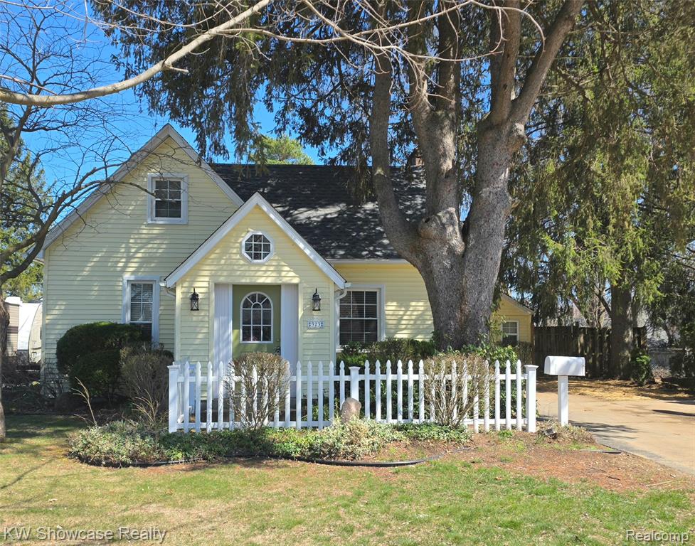 323 Franklin Street, Milford, MI 48381 — Photo 2
