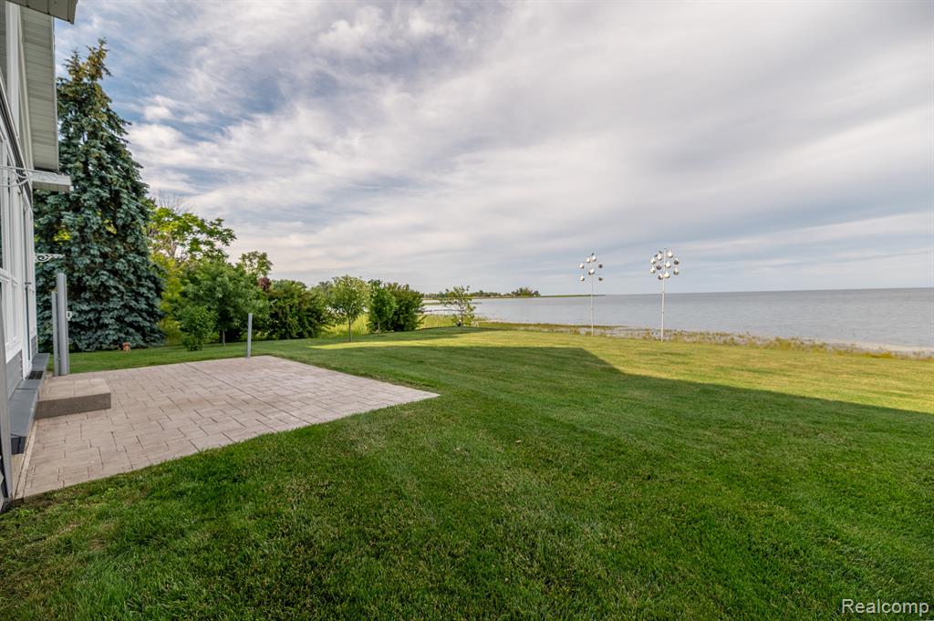 5871 Sandy Drive, Pinconning, MI 48650 — Photo 42