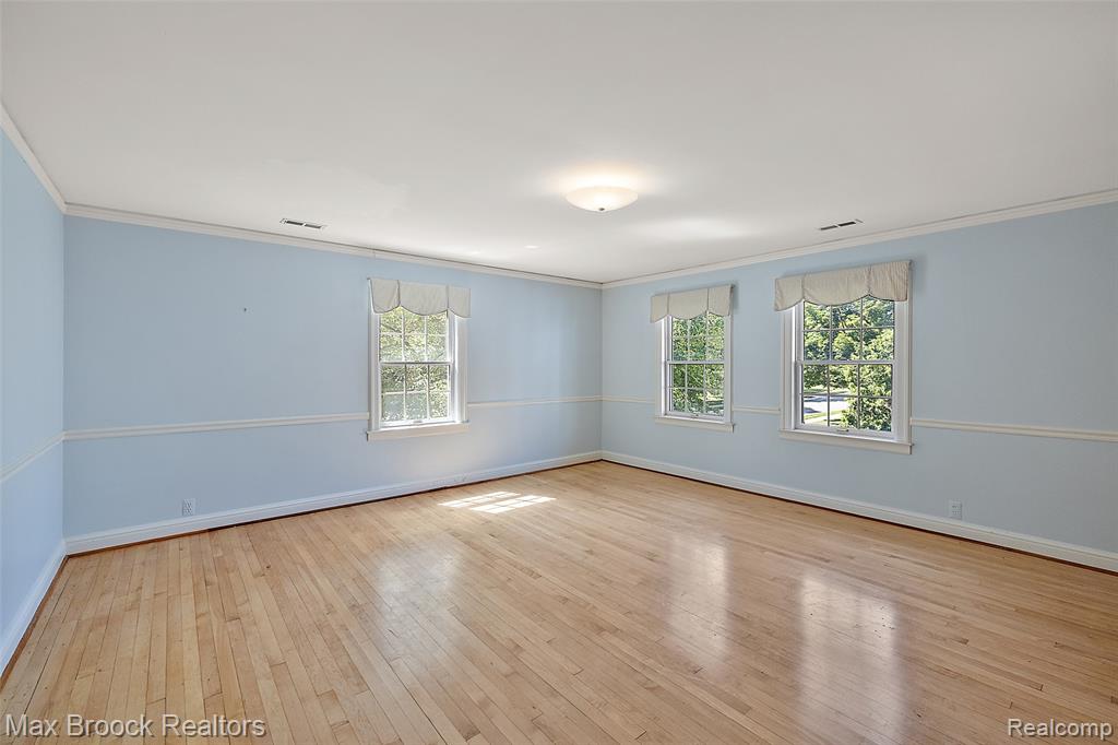 748 Waddington Street, Bloomfield Hills, MI 48301 — Photo 23