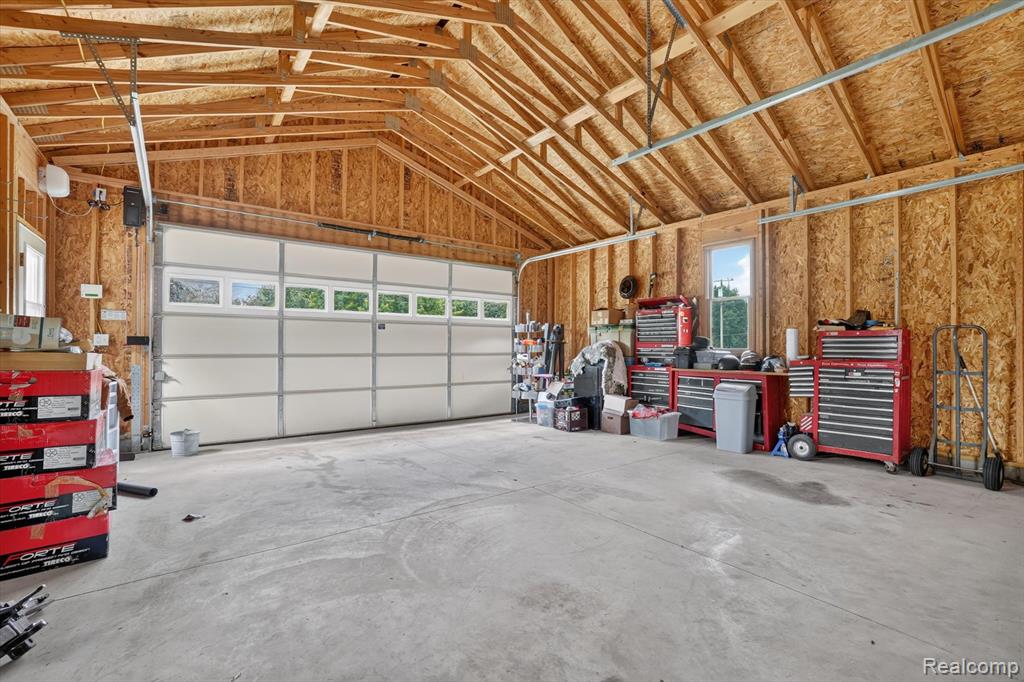 6888 Slawski Drive, Fowlerville, MI 48836 — Photo 44