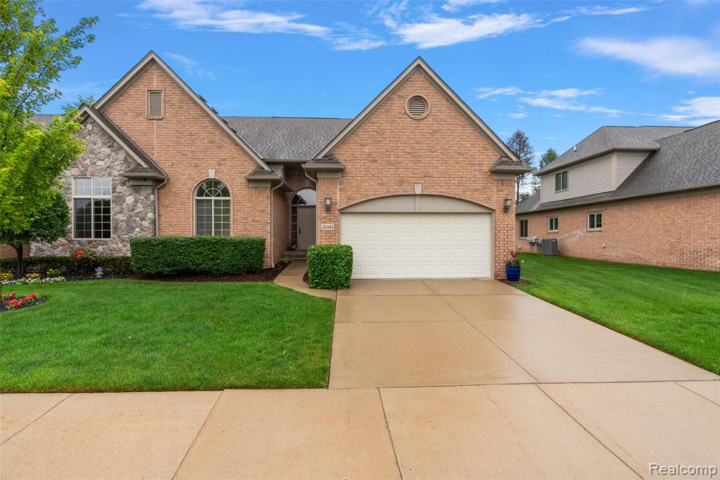 2681 Kentwood Drive, 69, Utica, MI 48316
