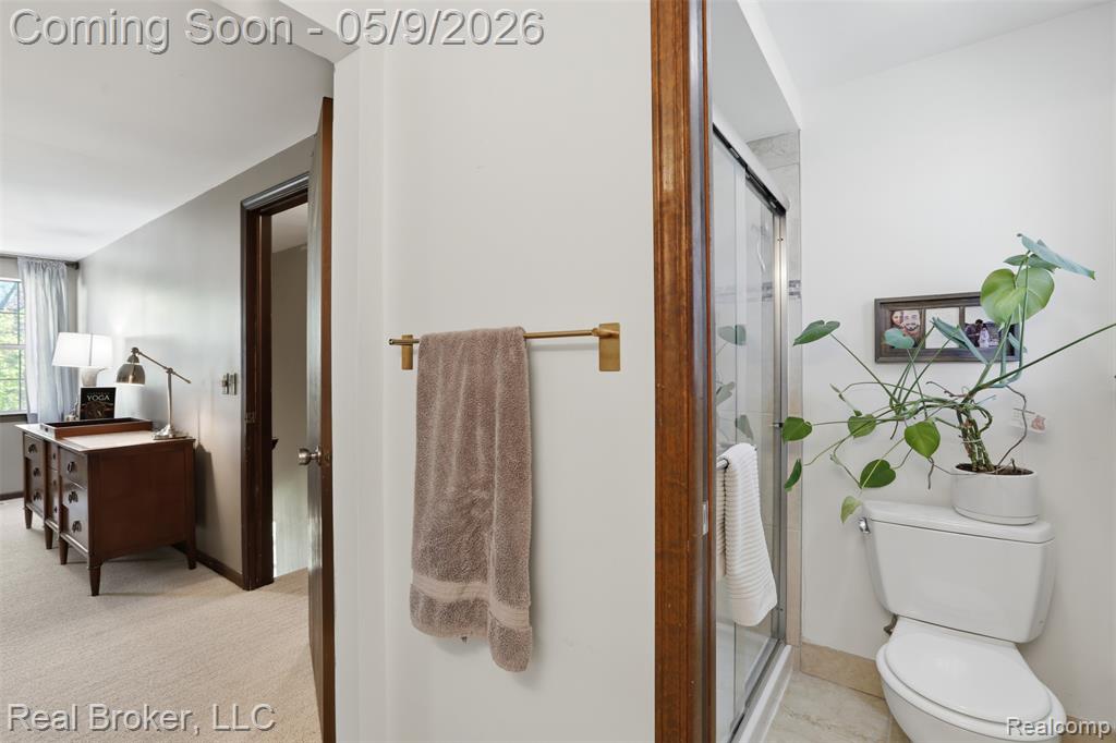 5037 Bantry Drive, West Bloomfield, MI — Photo 28