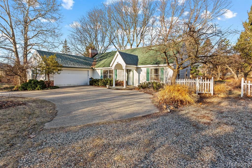 7085 OLD HAGGERTY Road, Canton, MI 48187 — Photo 41