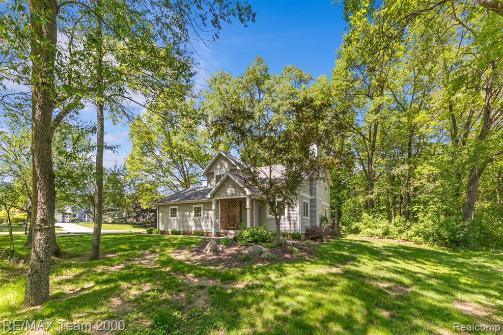 3839 Winding Pine Drive, Metamora, MI 48455 — Photo 2