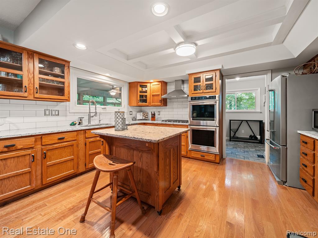 4884 SPLIT RAIL Drive, Brighton, MI 48114 — Photo 15