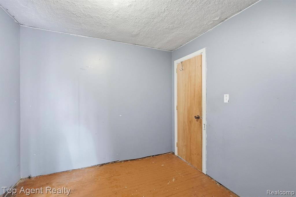 95 W Lapeer Street, Peck, MI 48466 — Photo 16