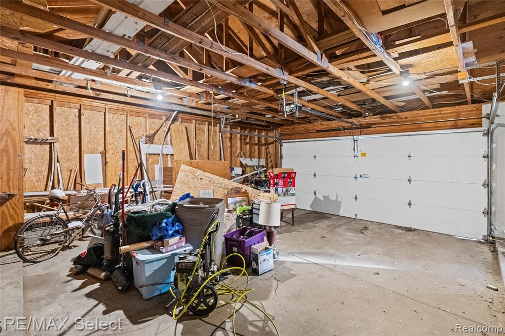9710 Rattalee Lake Road, Clarkston, MI 48348 — Photo 43
