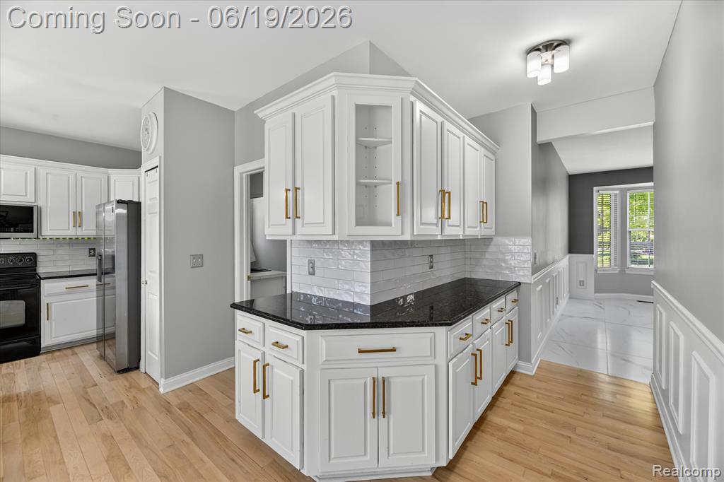 6827 Blackwell, Shelby Twp, MI 48317 — Photo 28