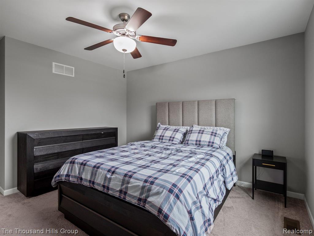 981 CORBIN Road, Rochester Hills, MI 48307 — Photo 16