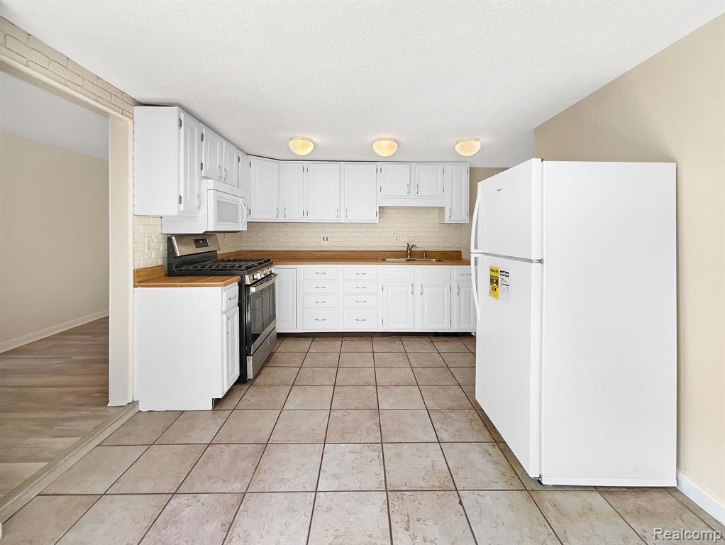 5309 WILLIAMS Street, Wayne, MI 48184 — Photo 6