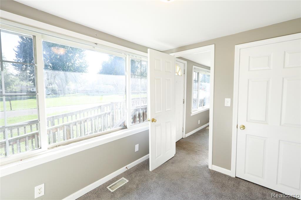 3319 Lakeview Street, Monroe, MI 48162 — Photo 11