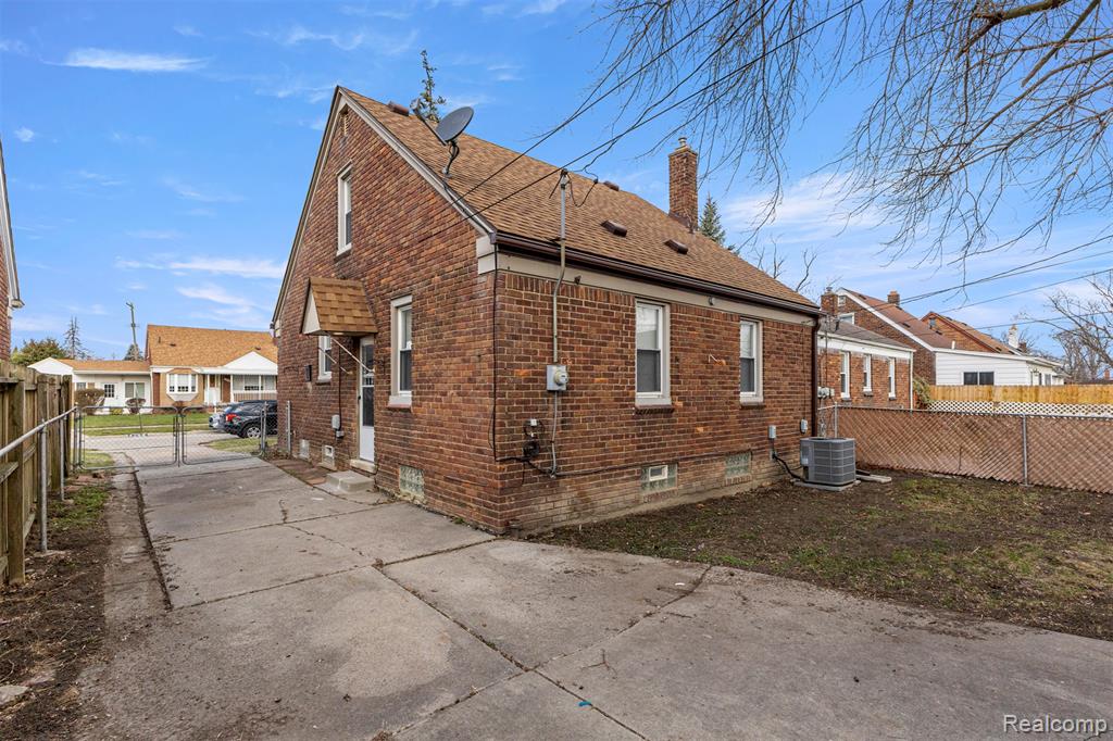 4137 Duplex Avenue, Lincoln Park, MI 48146 — Photo 22