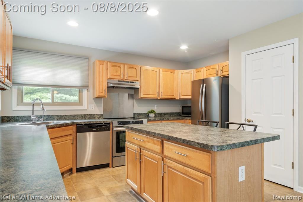 8891 Dexter Gables Lane, Dexter, MI 48130 — Photo 19
