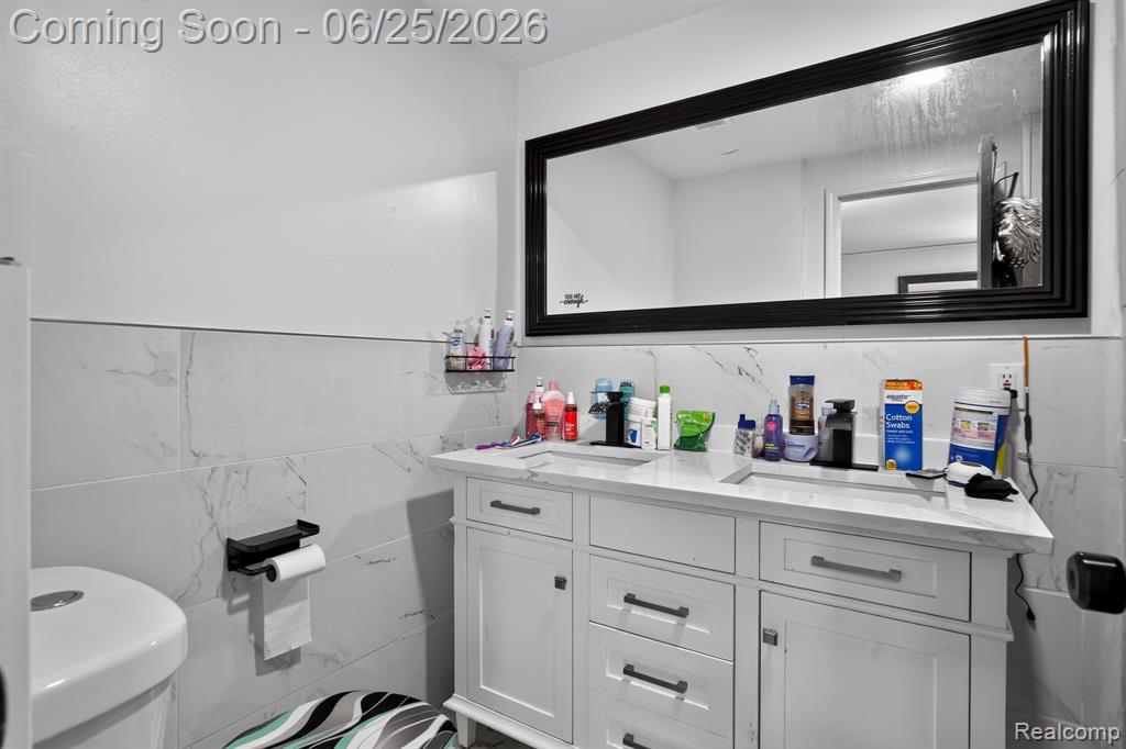20101 Briarcliff Road, Detroit, MI 48221 — Photo 30